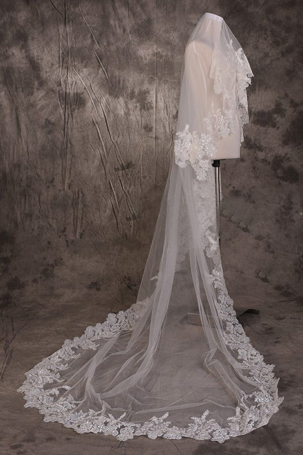 Vintage One Tier Lace Edge With Tulle Wedding Veil - KissProm