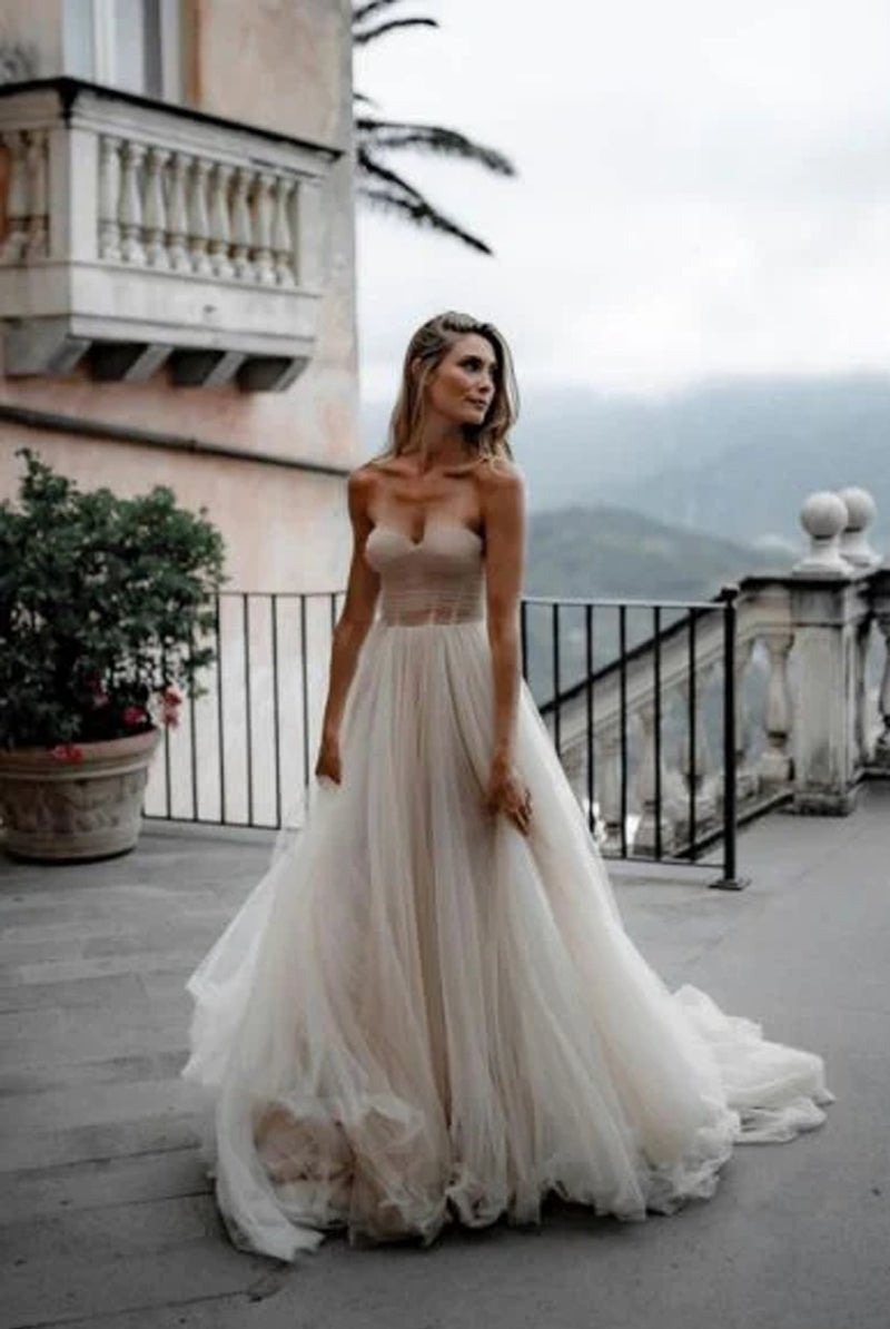 A-Line Sweetheart Tulle Long Wedding Dresses