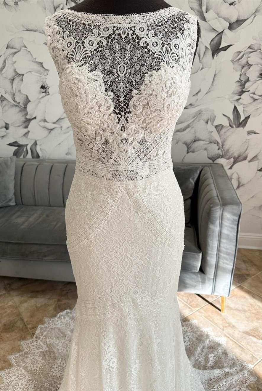 White Lace Open Back Mermaid Long Wedding Dress