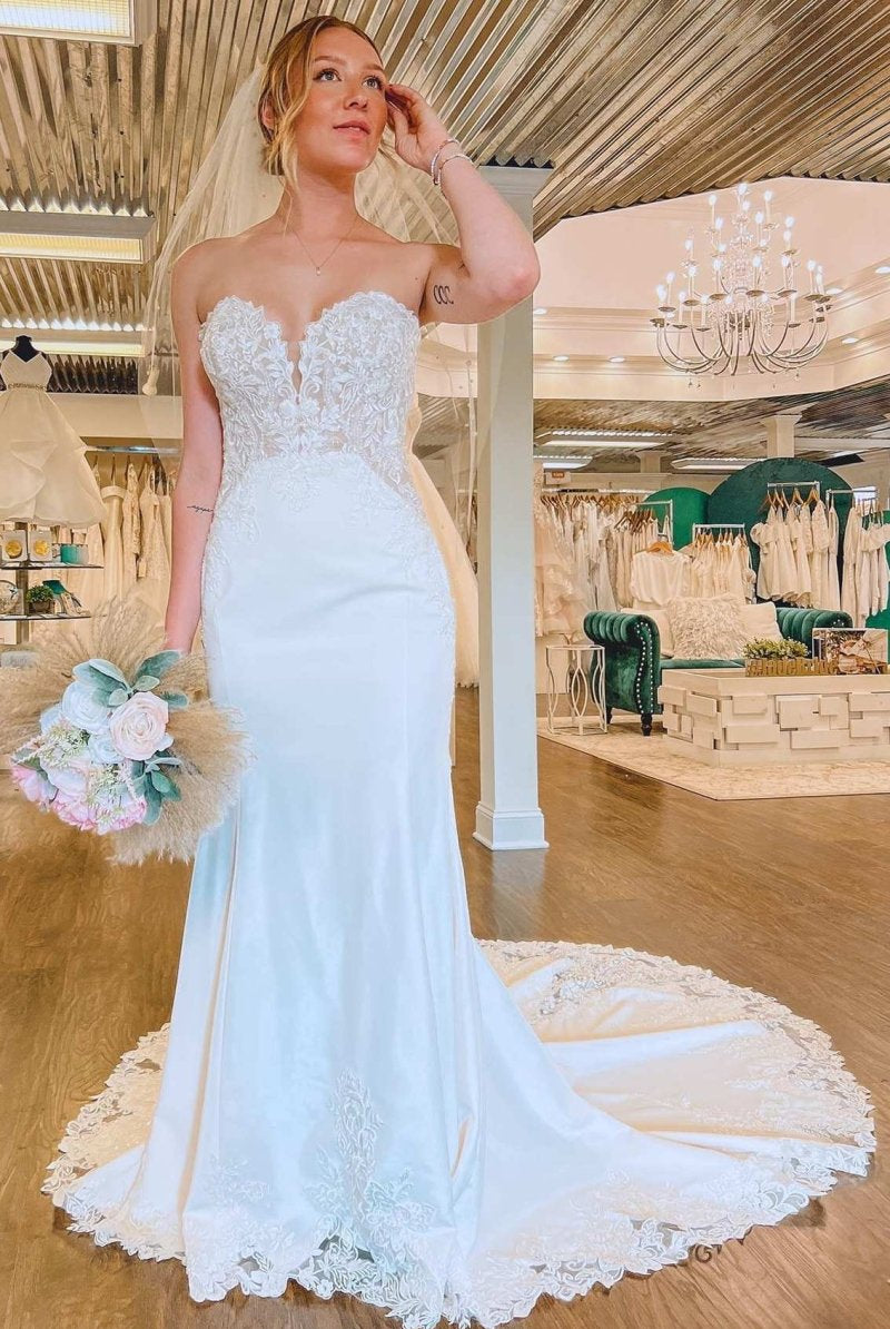 White Lace Strapless Mermaid Long Wedding Dress