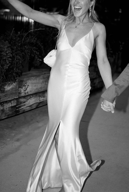 Sheath V-Neck Sleeveless Floor-Length Wedding Dresses