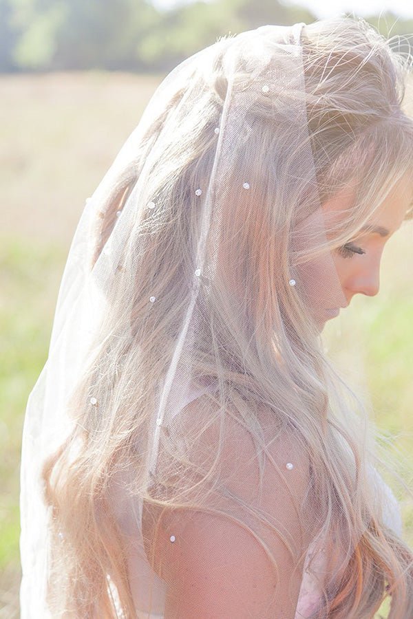 Vintage Tulle With Pearls Short Wedding Veil - KissProm