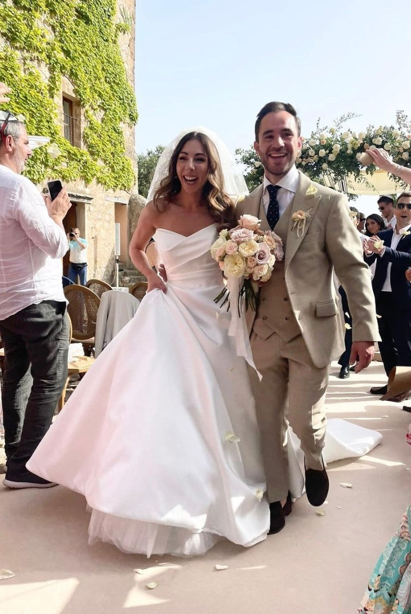 Elegant A-Line Sweetheart Satin Long Wedding Dresses