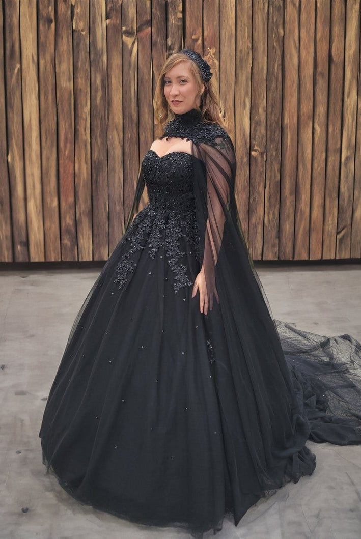 2024 New Black Crystals Appliques Tulle Sweetheart Long Wedding Dresses