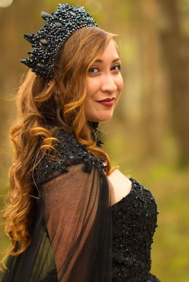 2024 New Black Crystals Appliques Tulle Sweetheart Long Wedding Dresses