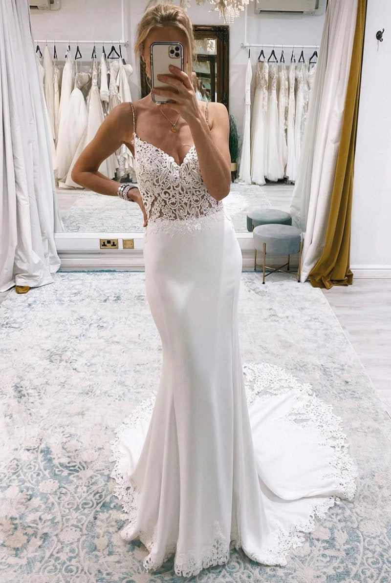 Stunning Mermaid V Neck White Satin Lace Wedding Dresses with Train