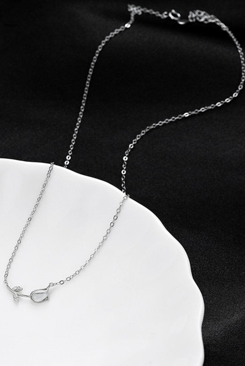 Tulip Pendant Clavicle Necklace - KissProm