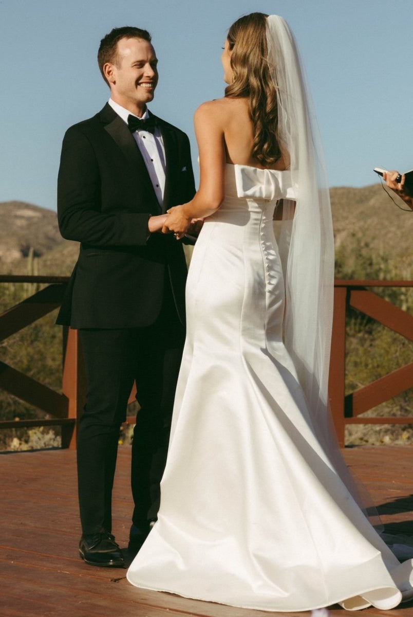 Elegant Mermaid Strapless Satin Sleeveless Wedding Dresses - KissProm