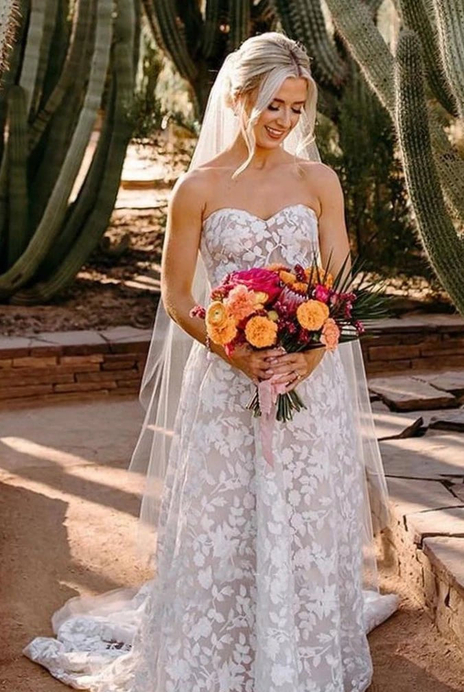 Bohemian A-Line Sweetheart Garden Lace Wedding Dress With Open Back And Appliques