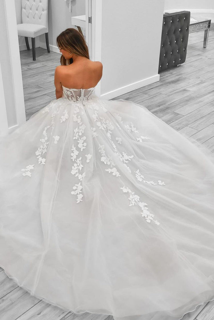A-Line Sweetheart Tulle Wedding Dresses With Slit