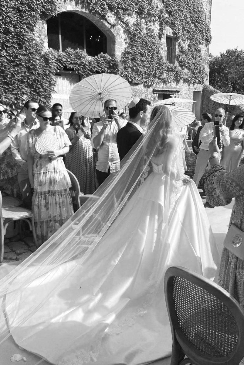 Elegant A-Line Sweetheart Satin Long Wedding Dresses