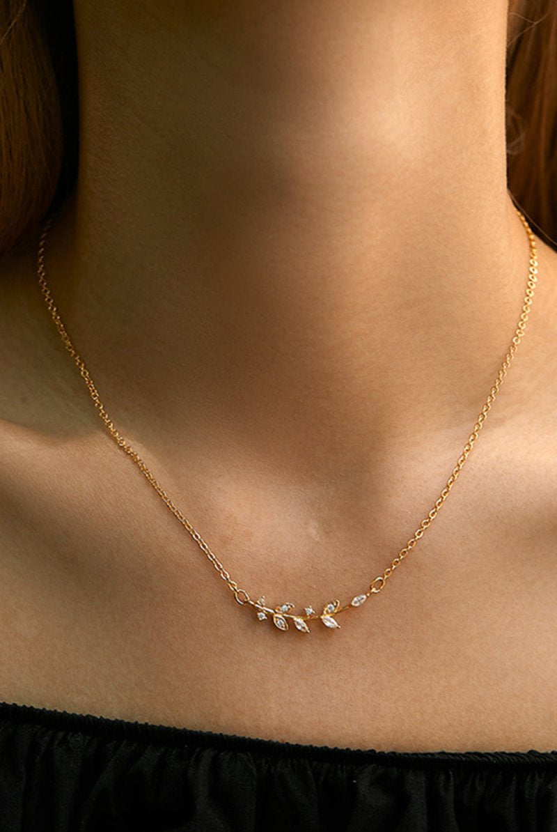 Leaf Pendant Zircon Necklace - KissProm