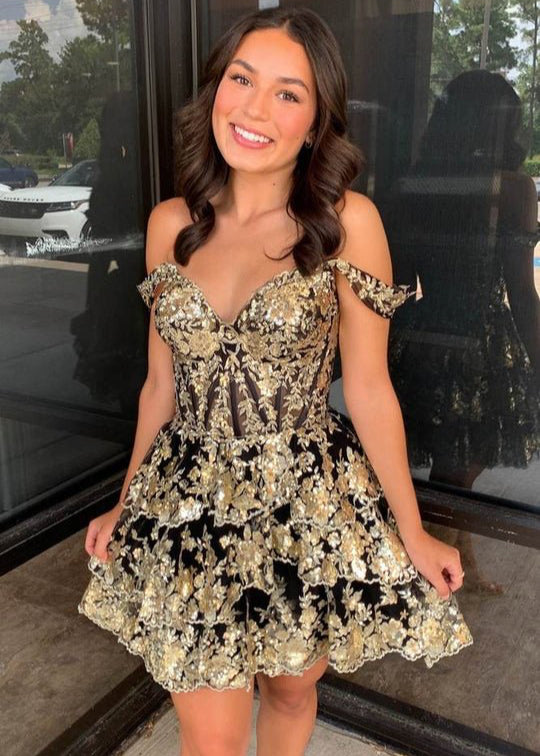 Everly | Gold Black - A-Line Sweetheart Tiered Short Homecoming Dress