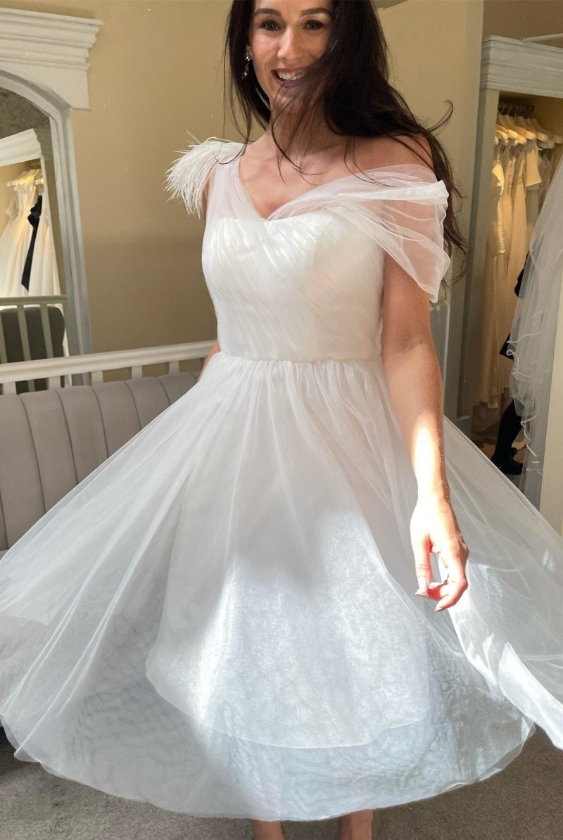 Asymmetrical Tulle A-Line Knee-Length Wedding Dress