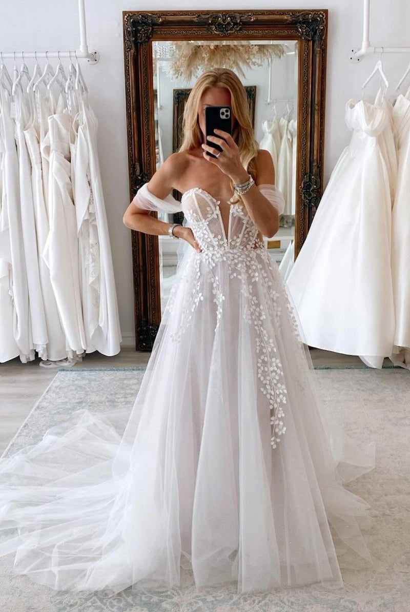 A - Line Sweetheart Tulle Appliques Wedding Dresses - KissProm
