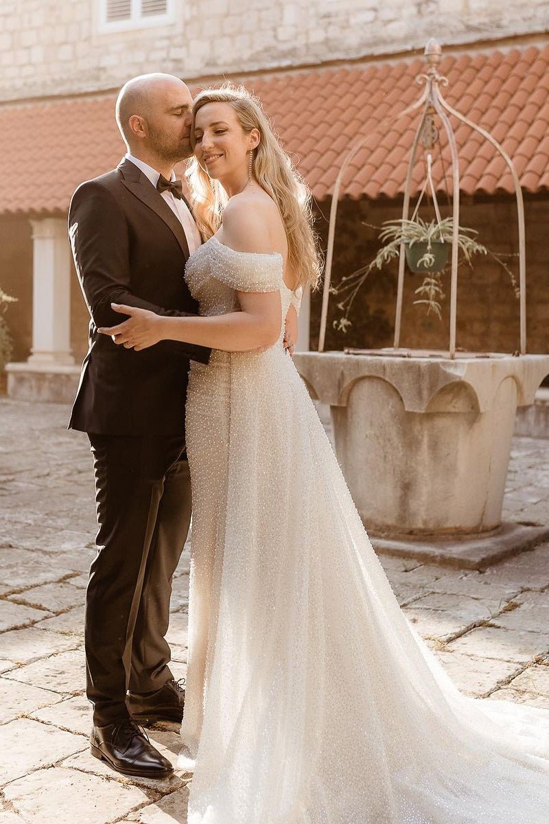 Sparkly Mermaid Off the Shoulder Sequins Wedding Dresses