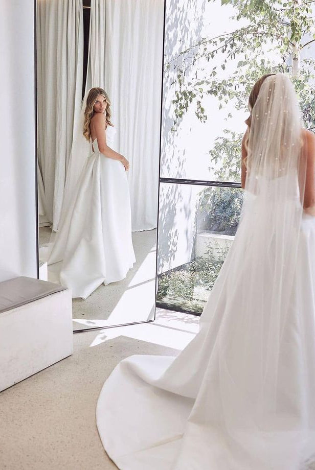 Janalee | A-Line White Sleeveless Satin Wedding Dress With Side Slit