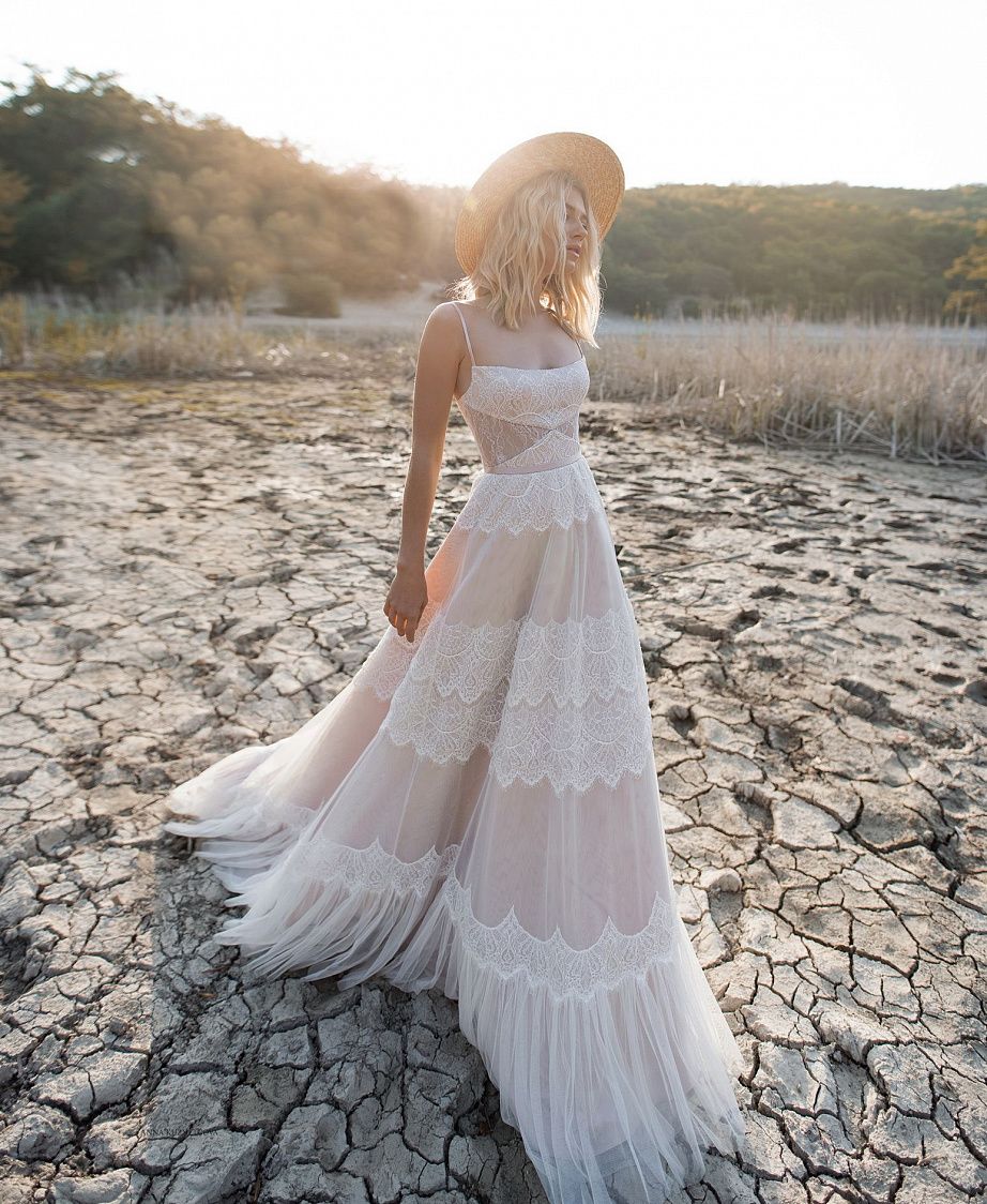 A Line Lace Spaghetti Straps Sleeveless Boho Wedding Dress Champagne / 14 A Line Lace Spaghetti Straps Sleeveless Boho Wedding Dress Champagne / 14