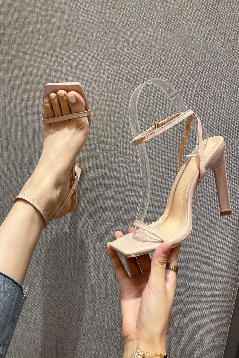 One Word Square Head Thick High Heels - KissProm