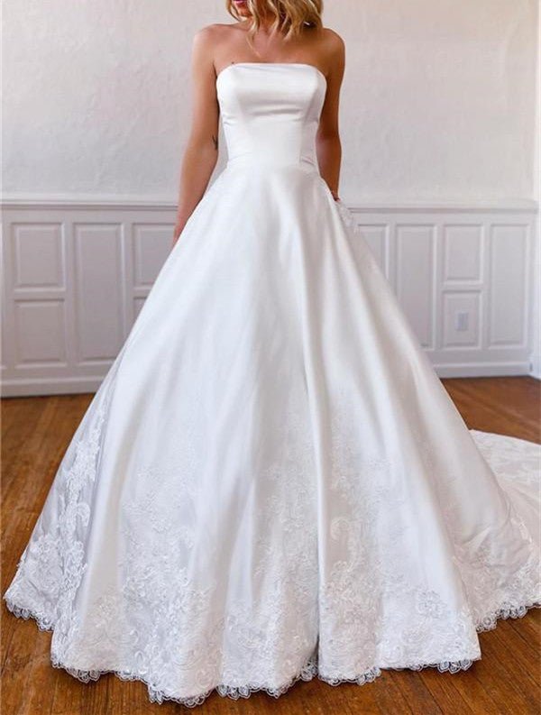 Delicate Round Neck Short Sleeves Sweep Train Lace Appliques Wedding Dress main image 1