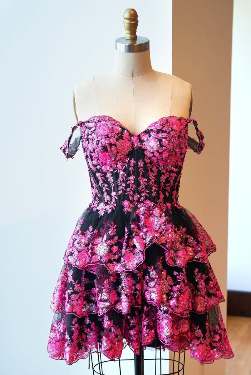 Everly | Black Pink - A-Line Sweetheart Tiered Short Homecoming Dress