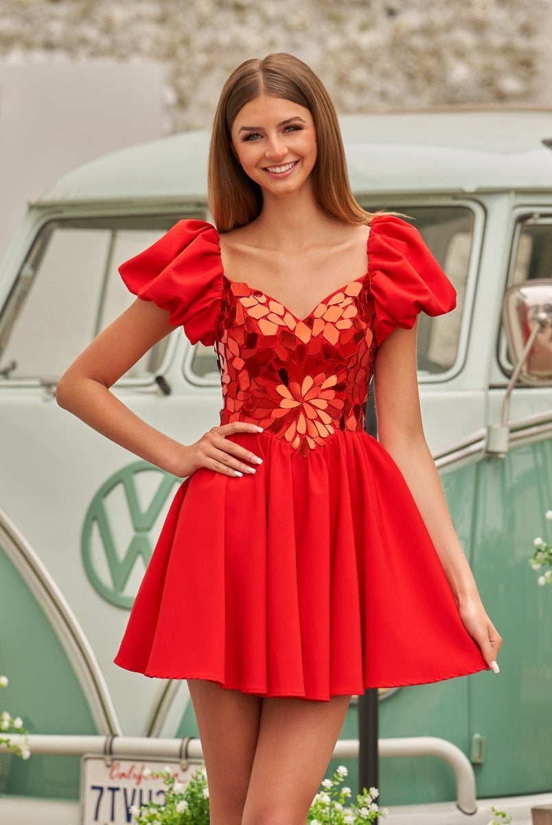 Galatea | A-Line Short Red Cut-Glass Sweetheartg Dress