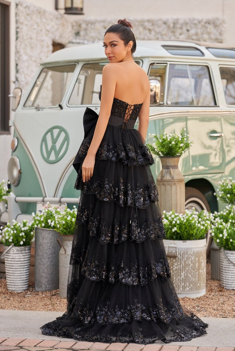 Jonjay | Sweetheart Light Blue Lace Appliques Ruffle Long Formal Gown