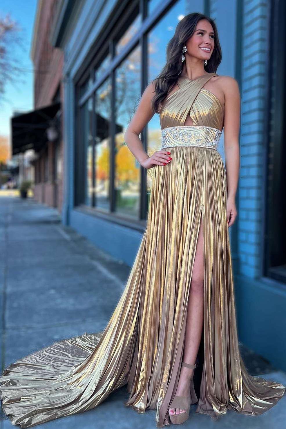 Pleated Criss Cross Straps Metallic Long Prom Dress Pleated Criss Cross Straps Metallic Long Prom Dress