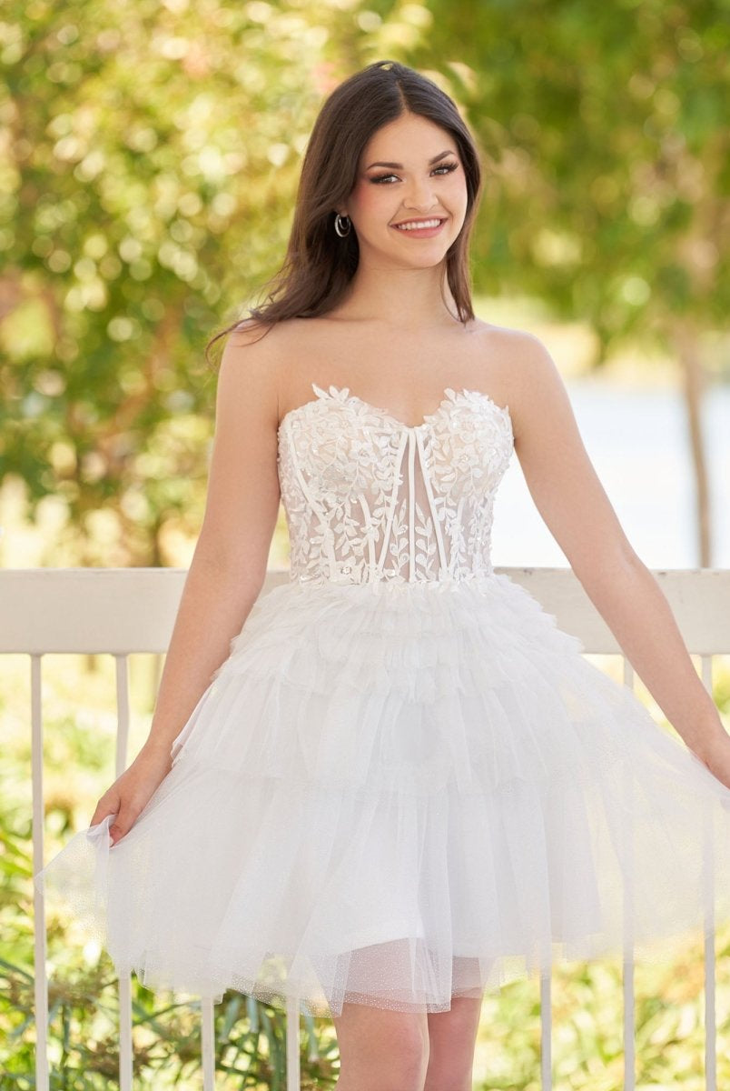 Ivy | A-Line Sweetheart Lace Short Homecoming Dress