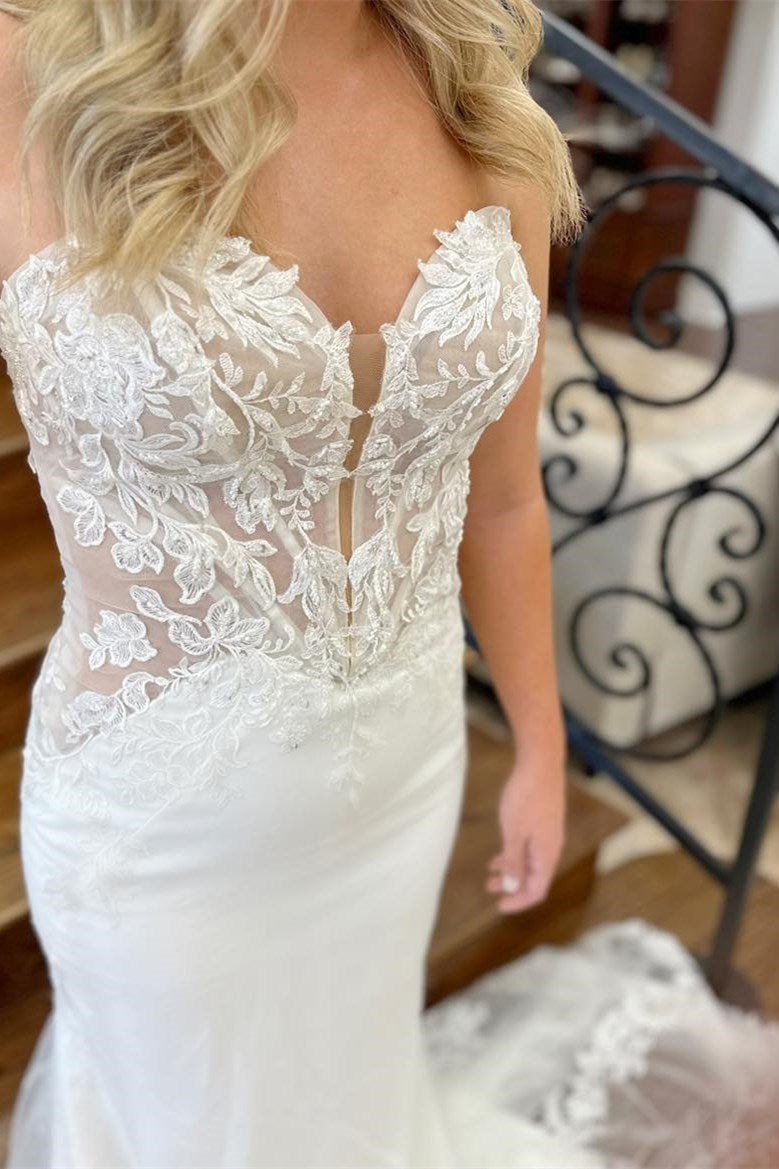 Lace White Strapless Appliques Mermaid Long Wedding Dress