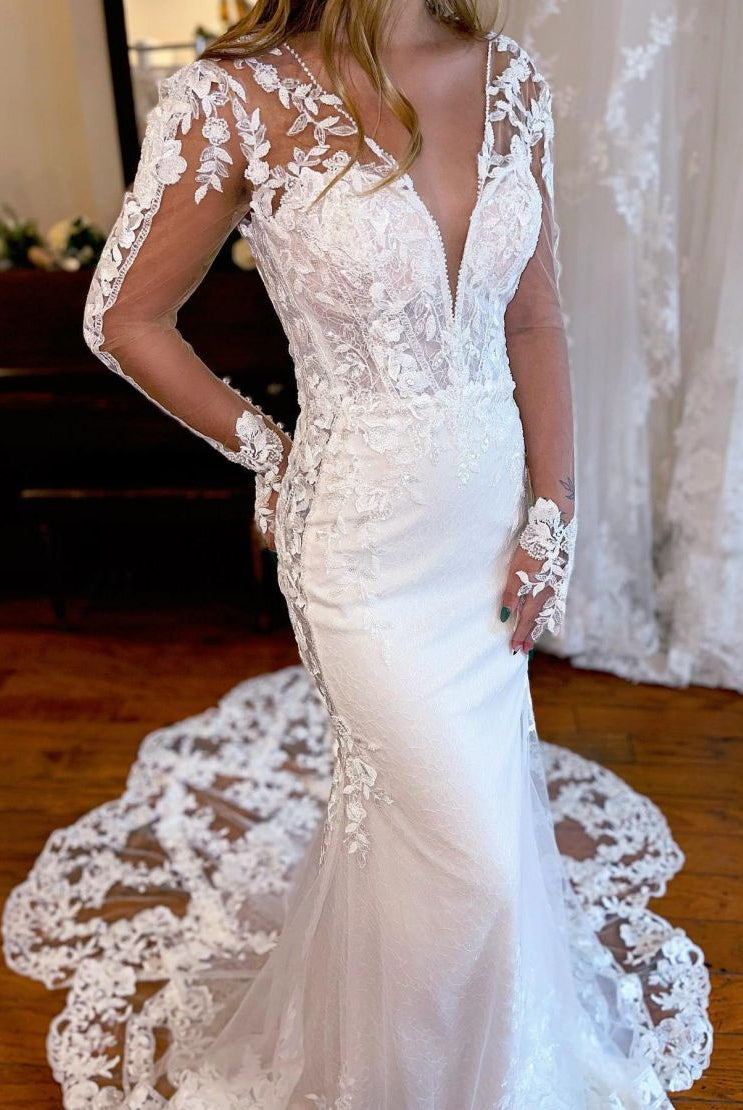 Paula | Mermaid V-Neck Long Sleeves Wedding Dress With Appliques