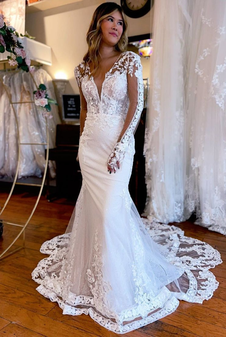 Paula | Mermaid V-Neck Long Sleeves Wedding Dress With Appliques