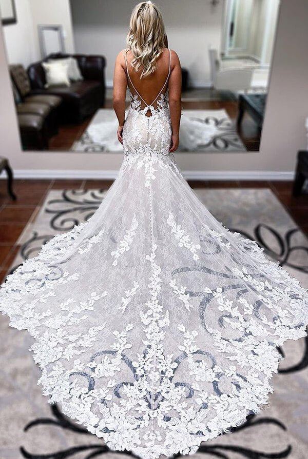 Aya | Ivory Lace Mermaid Backless Long Wedding Dress