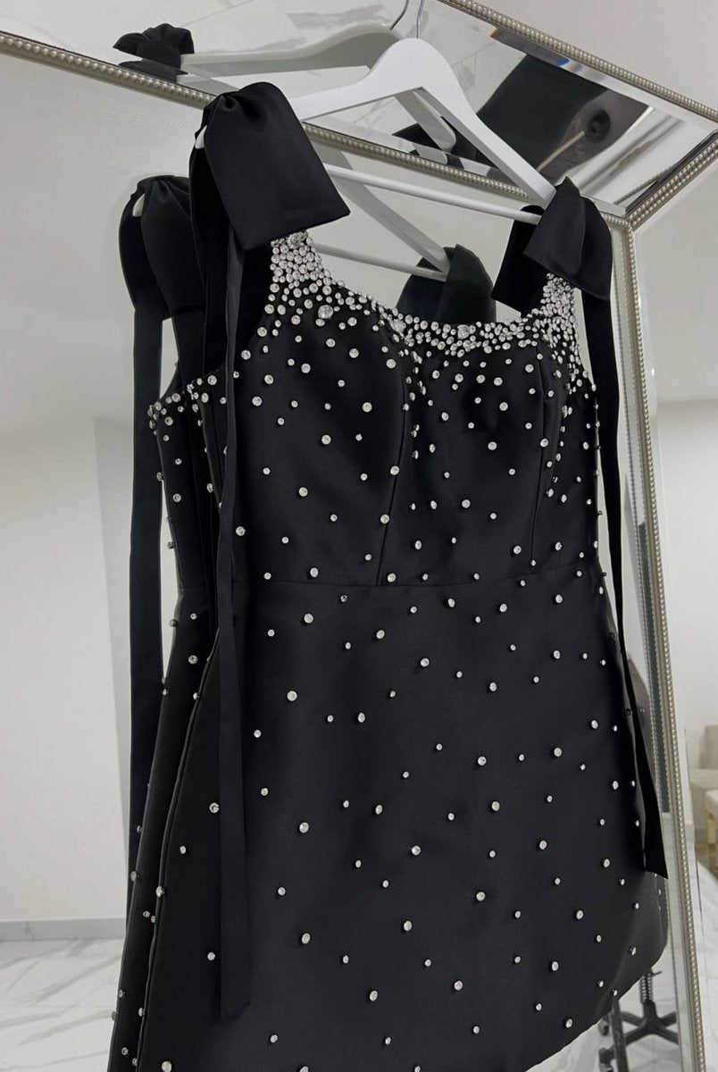 Valen | Black Square Neck Satin Short Strapless Homecoming Dress With Beading