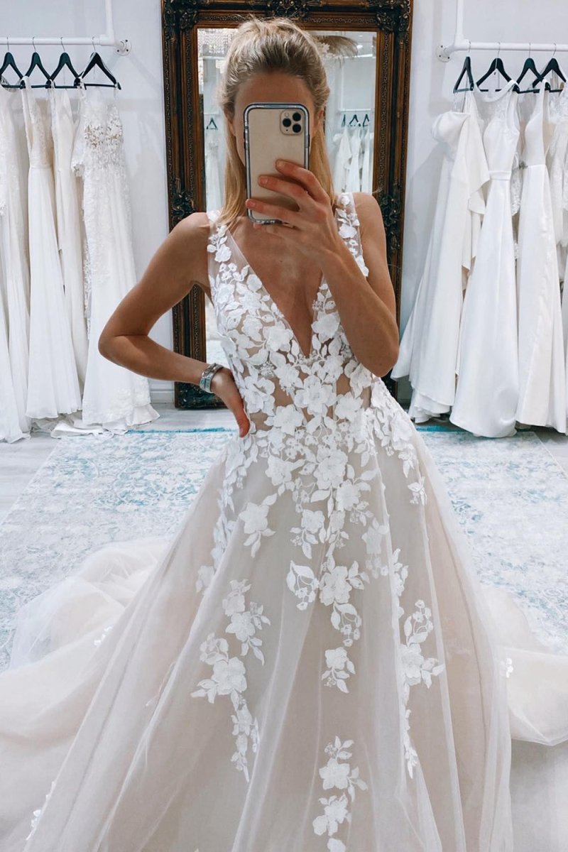 Promise | Ivory A-Line Ivory V-Neck Long Tulle Wedding Dress with Appliques