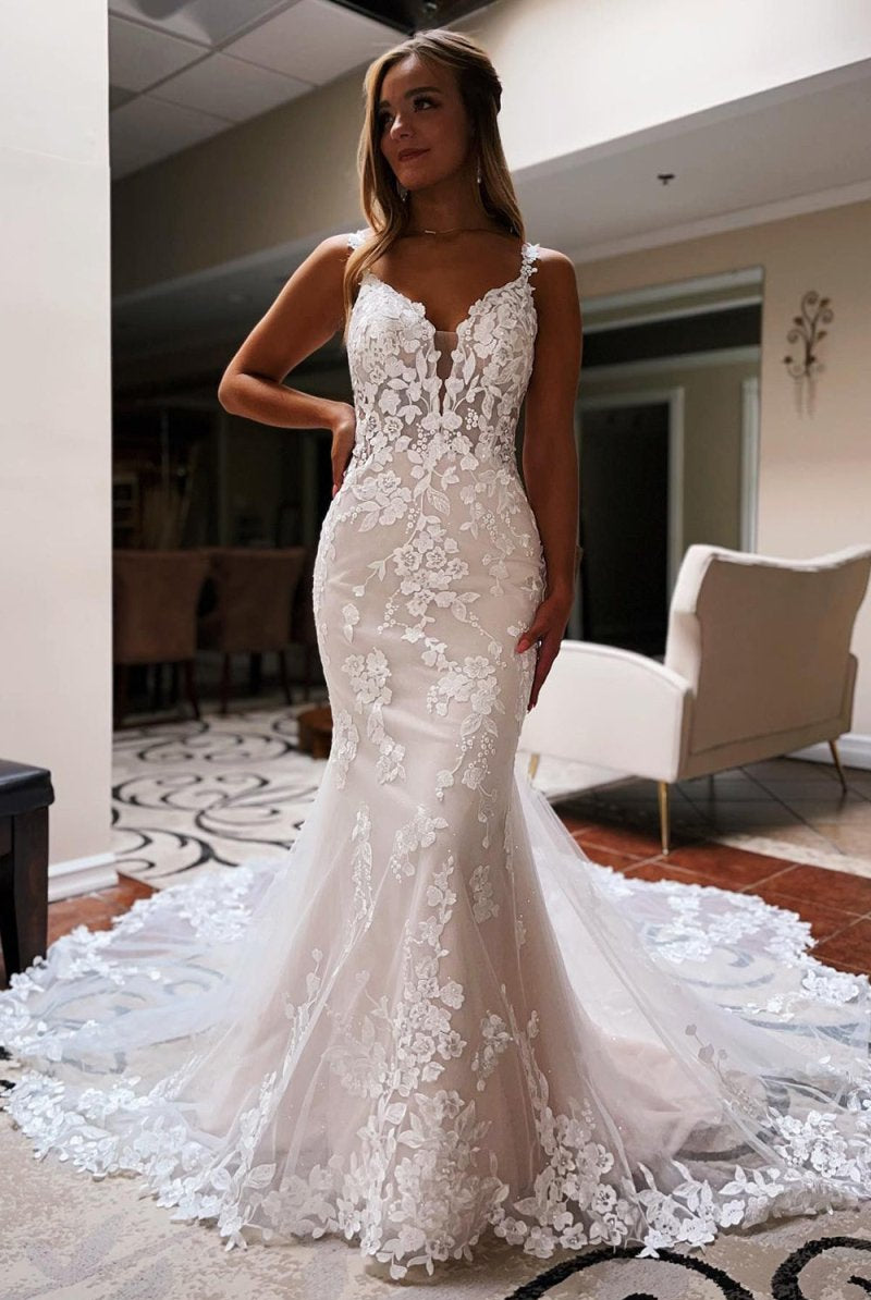 Love | Ivory Backless Sleeveless Lace Mermaid Long Wedding Dress