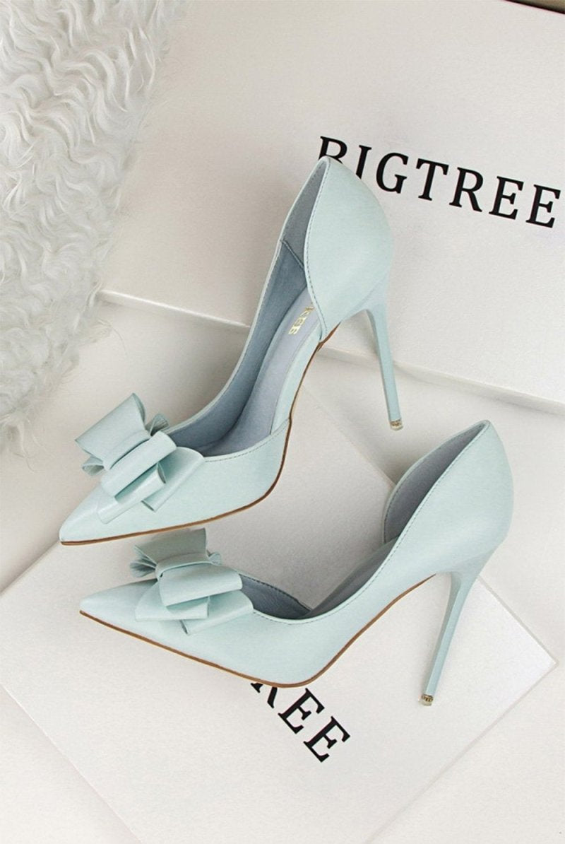 Sweet Bow Pointed Side Hollow High Heels - KissProm