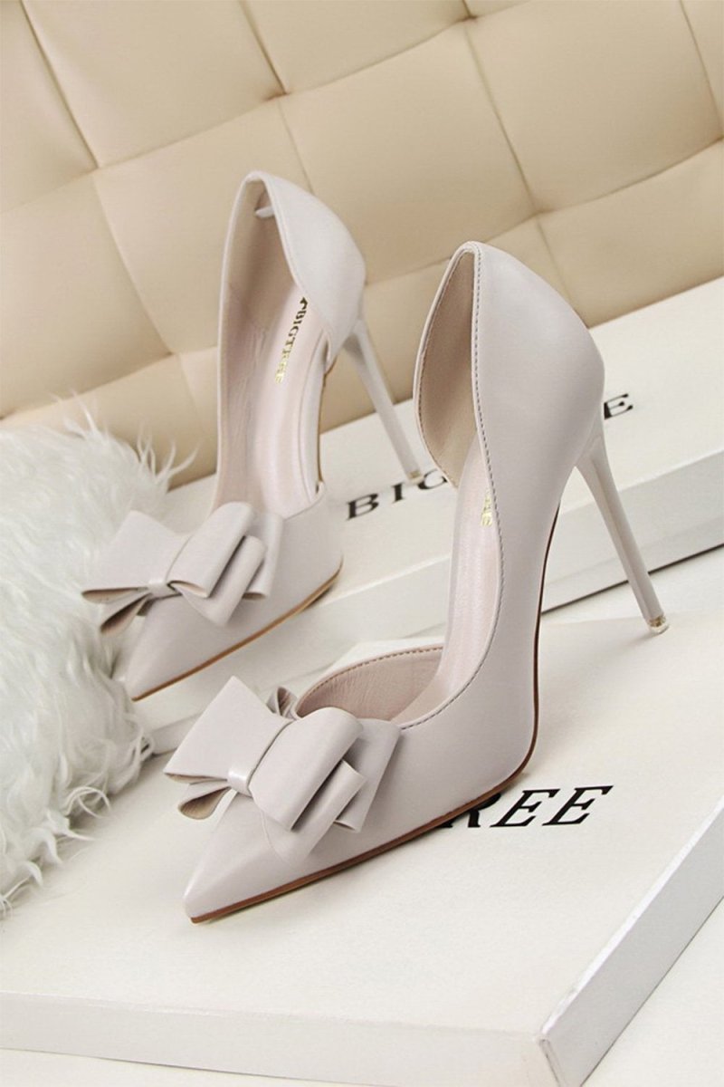 Sweet Bow Pointed Side Hollow High Heels - KissProm