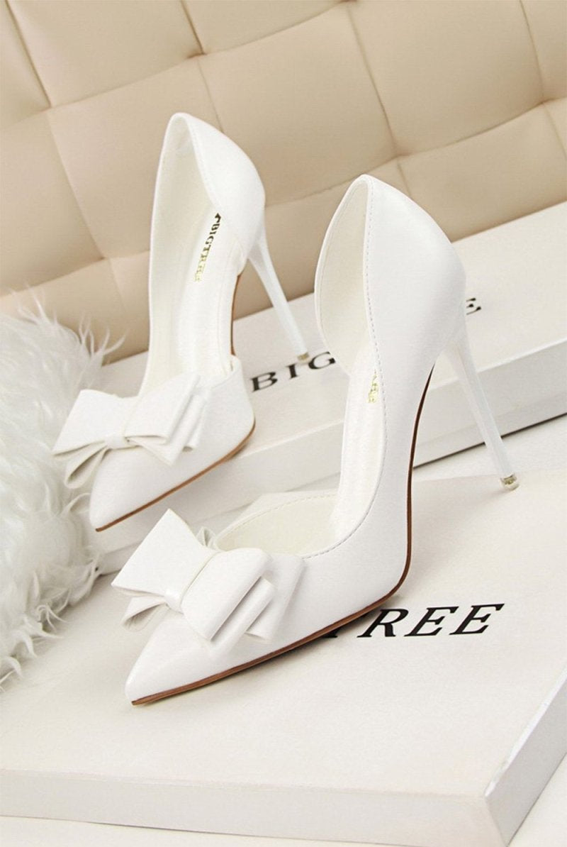 Sweet Bow Pointed Side Hollow High Heels - KissProm