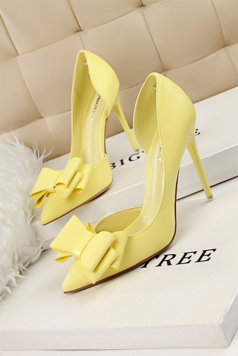 Sweet Bow Pointed Side Hollow High Heels - KissProm