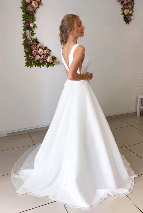 A-line Attractive V-neck Simple Wedding Dress Rustic Wedding Gown
