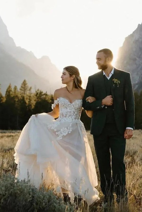 A Line Off the Shoulder Appliques Long Wedding Dresses Bridal Gown