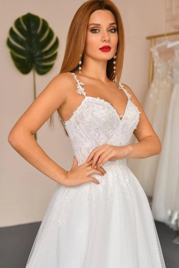 A-line Spaghetti Straps Sleeveless White Appliques Tulle Pearls Wedding Bridal Dress