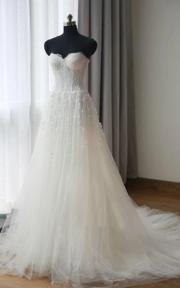 A-Line Sweetheart Sleeveless Zipper Beading Tulle Appliqued Wedding Dress