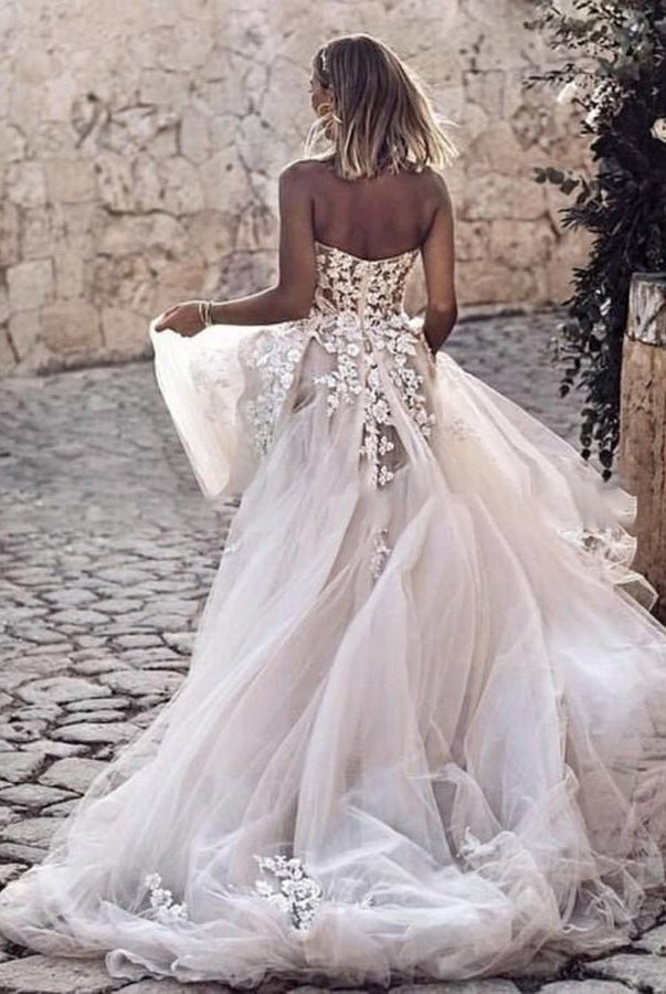 A - line Tulle Skirt Floral Lace Sweetheart Wedding Dresses Backless - KissProm