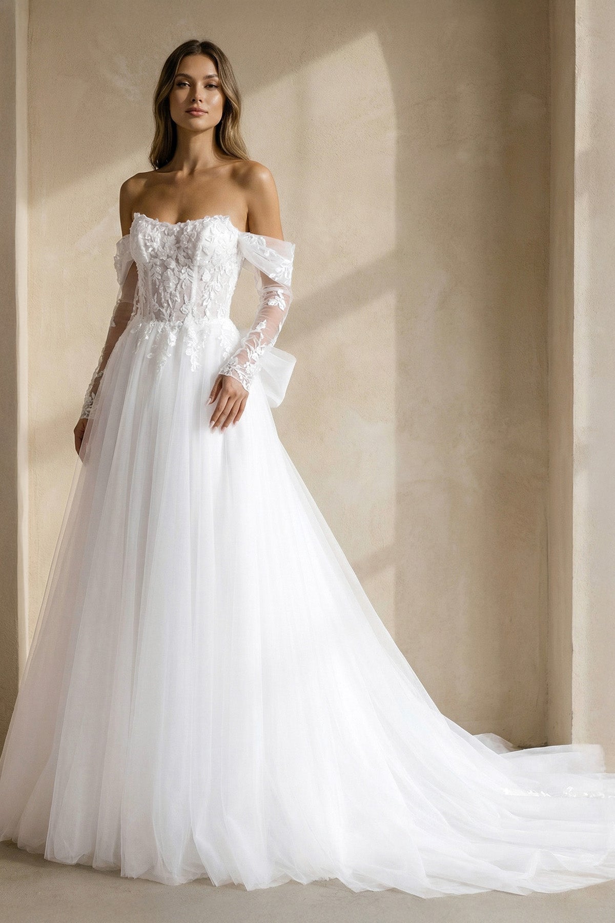 A Line Tulle Wedding Dress With Appliques in White