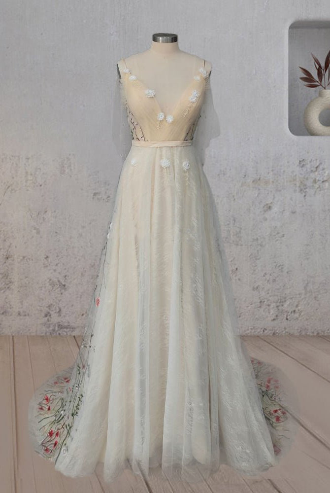 Diva | A-Line V Neck Sleeveless Floral Enchantment Boho Wedding Dress