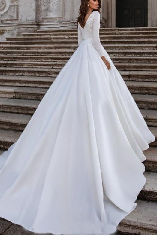 A Line White Long Sleeves Appliqued Wedding Dresses with Train