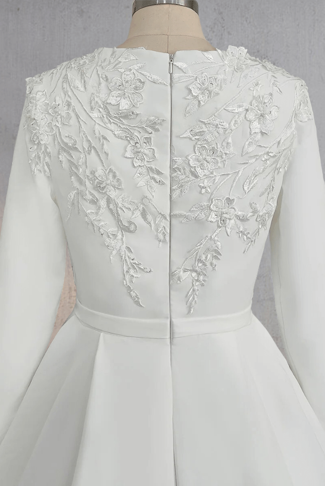 A Line White Long Sleeves Appliqued Wedding Dresses with Train