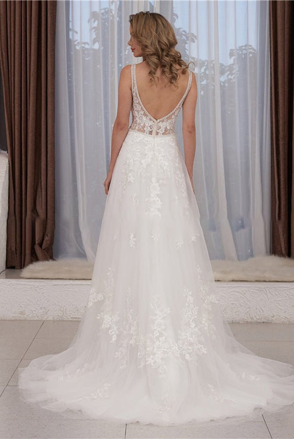 Appliqued Lace Appliques Sleeveless Beach Wedding Gowns with V-Neckline